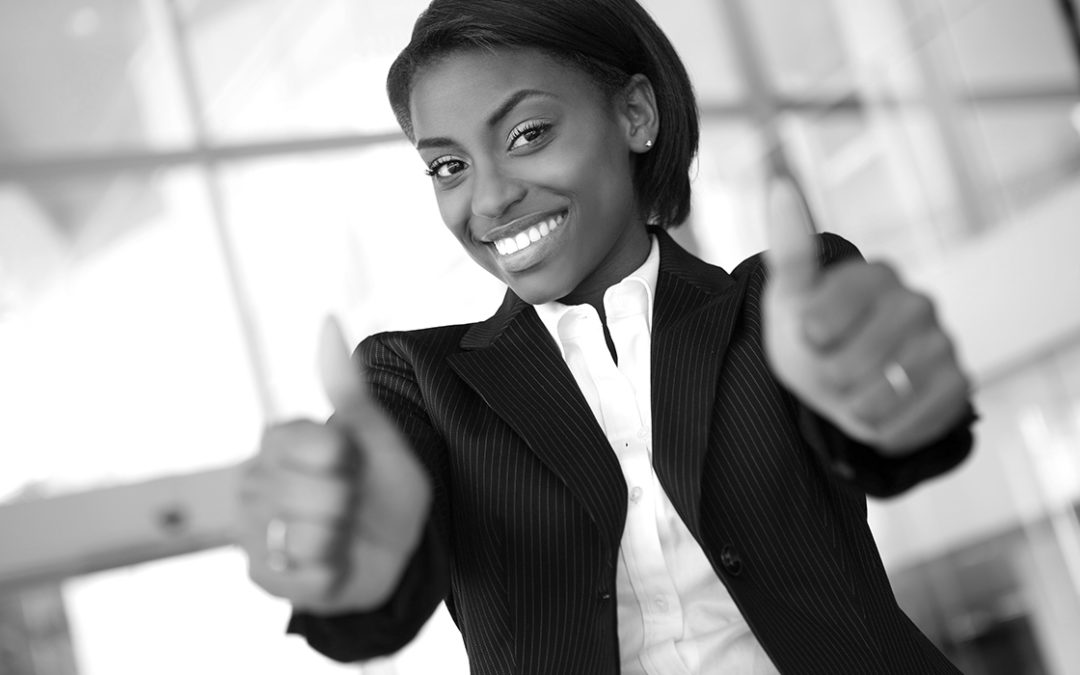 thumbs up business woman